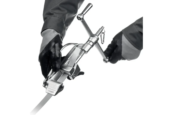 Инструмент для натяжения и резки стальной ленты ИНВ-20 ,ЗУБР 