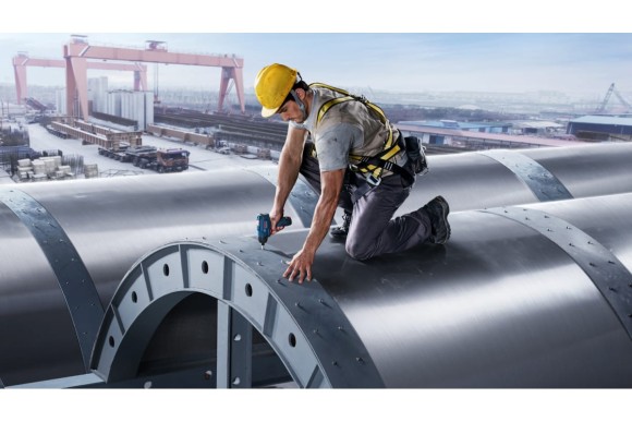 Винтовёрт аккумулят. BOSCH GDR 120-Li 100H/м,12В Li-ion*1шт,кейс Винтовёрт аккумулят. BOSCH GDR 120-Li 100H/м,12В Li-ion*1шт,кейс