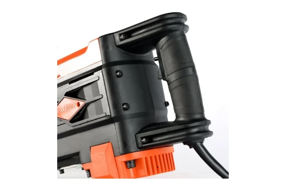 Отбойный молоток PATRIOT, DB 460, 1600Вт, 45Дж, HEX30, 1500уд/мин, +комплект Отбойный молоток PATRIOT, DB 460, 1600Вт, 45Дж, HEX30, 1500уд/мин, +комплект