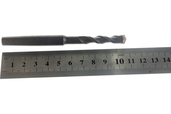 Сверло центр. 8*110мм конический хвостовик по бетону ЗУБР Сверло центр. 8*110мм конический хвостовик по бетону ЗУБР