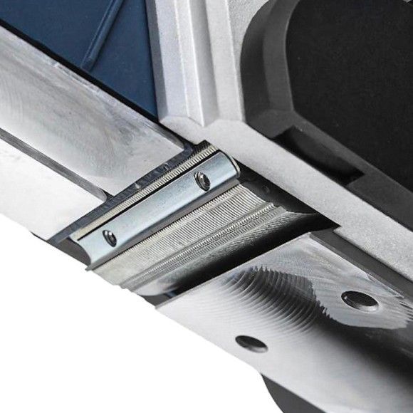 Рубанок BOSCH GHO 26-82 D, 710Вт,82мм,0-2,6мм Рубанок BOSCH GHO 26-82 D, 710Вт,82мм,0-2,6мм